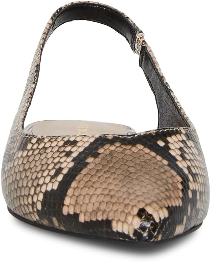 Madden Girl Women's DELANEYY Ballet Flat | Amazon (US)