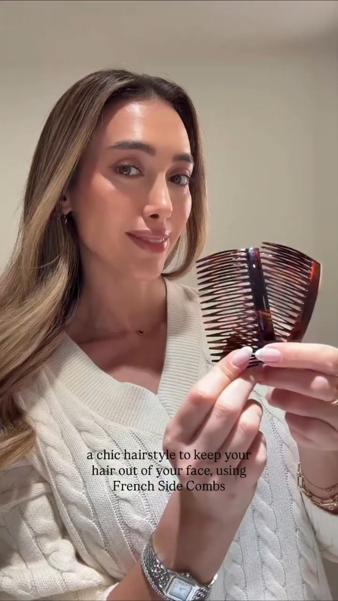French side combs, my go-to hairstyle this fall and winter 🤎
link for this combs in bio.

#frenchsidecombs #fallhairtrends