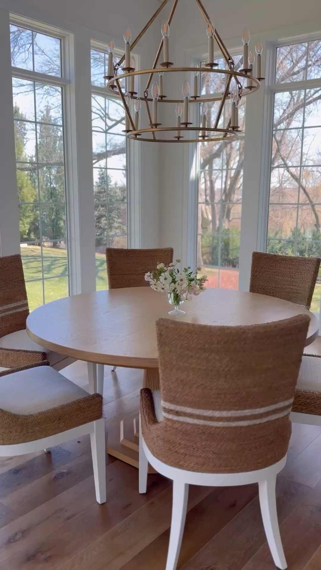 Dining room design, dinette, dining table, dining room, dining chairs, coastal 

#LTKHome