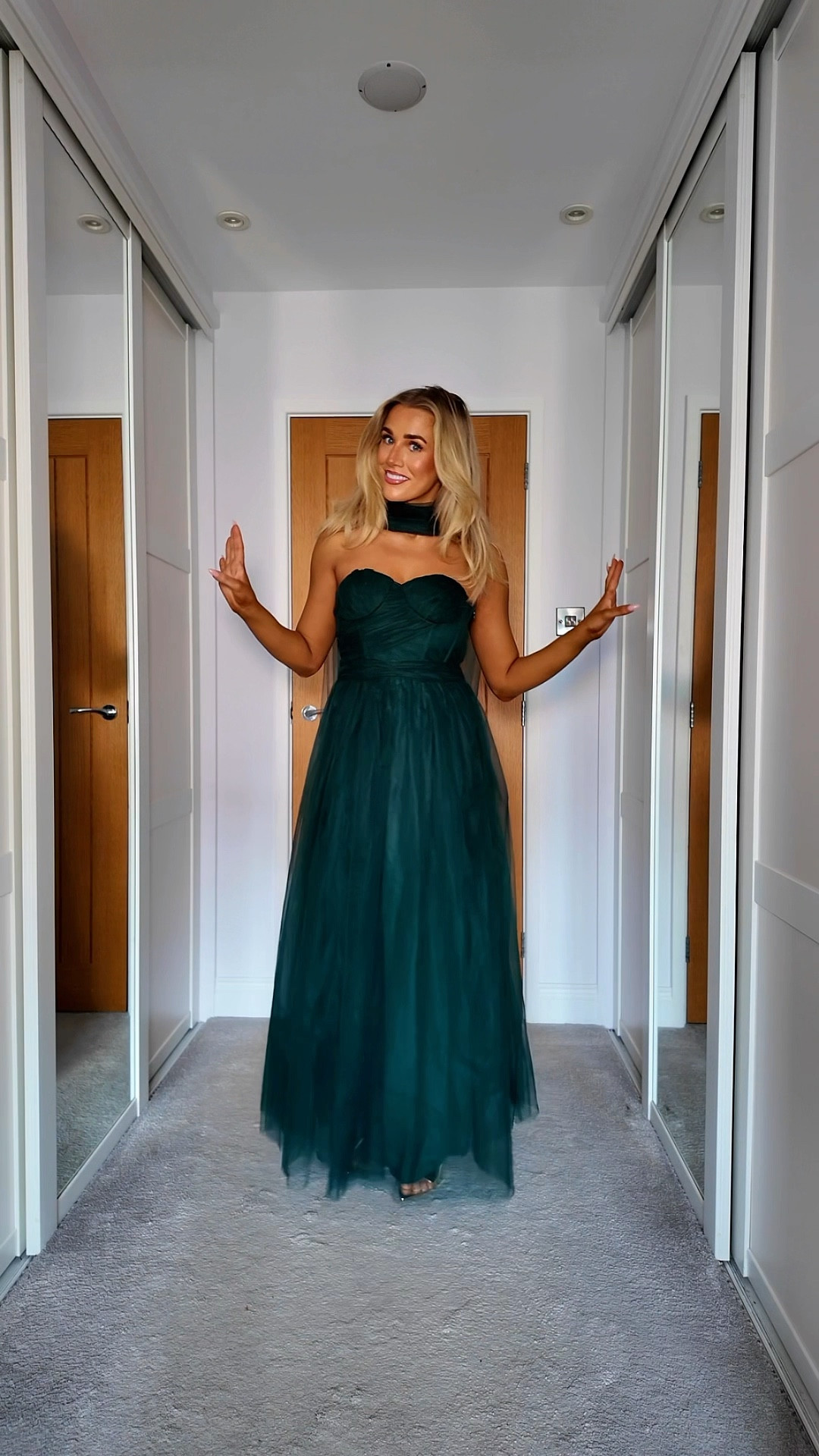 Lots of lovely autumnal dresses! All very different in their own way! 🍂 which is your fave!? 

#LTKuk #LTKautumn #LTKmidsize