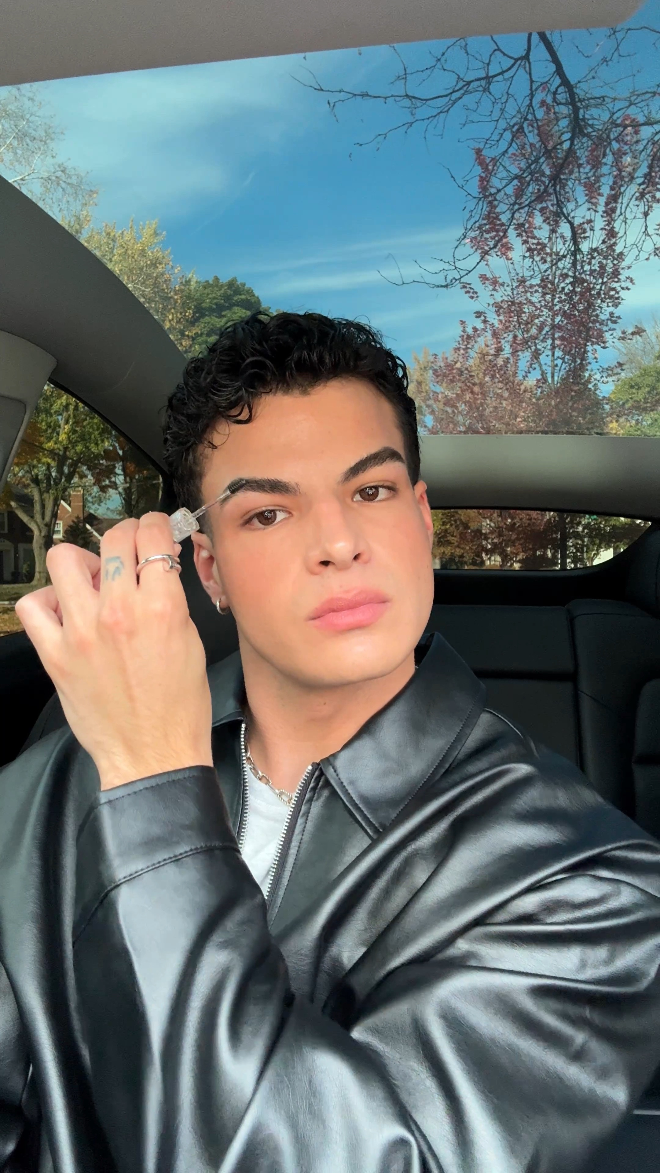 fall makeup 🍂🚙💋 shades below:

slip tint shade 4
concealer shade 10