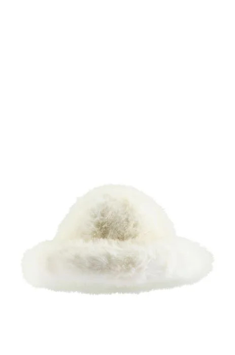 BEAR HUG FAUX FUR BUCKET HAT IN WHITE | AKIRA