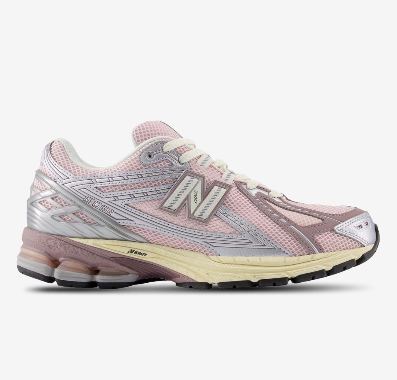 The cutest pink new balance sneakers for every occasion!! Do I need these 👀

#LTKHoliday #LTKGiftGuide #LTKootd