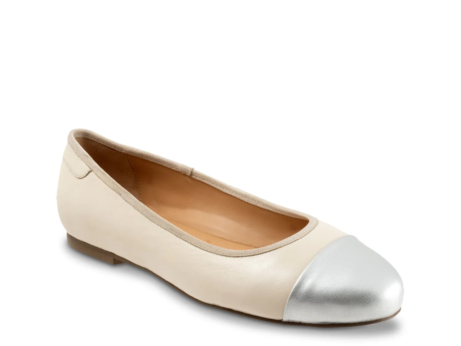 Trotters Clara Ballet Flat | DSW