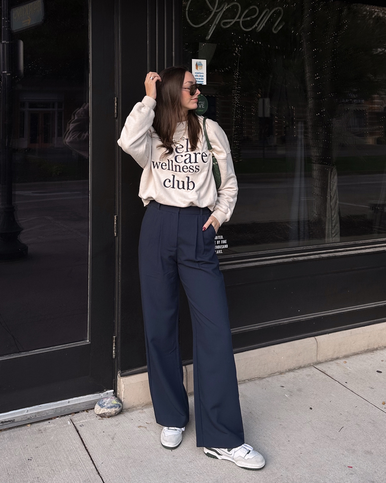 graphic crew neck sweatshirts

#LTKfindsunder100 #LTKstyletip