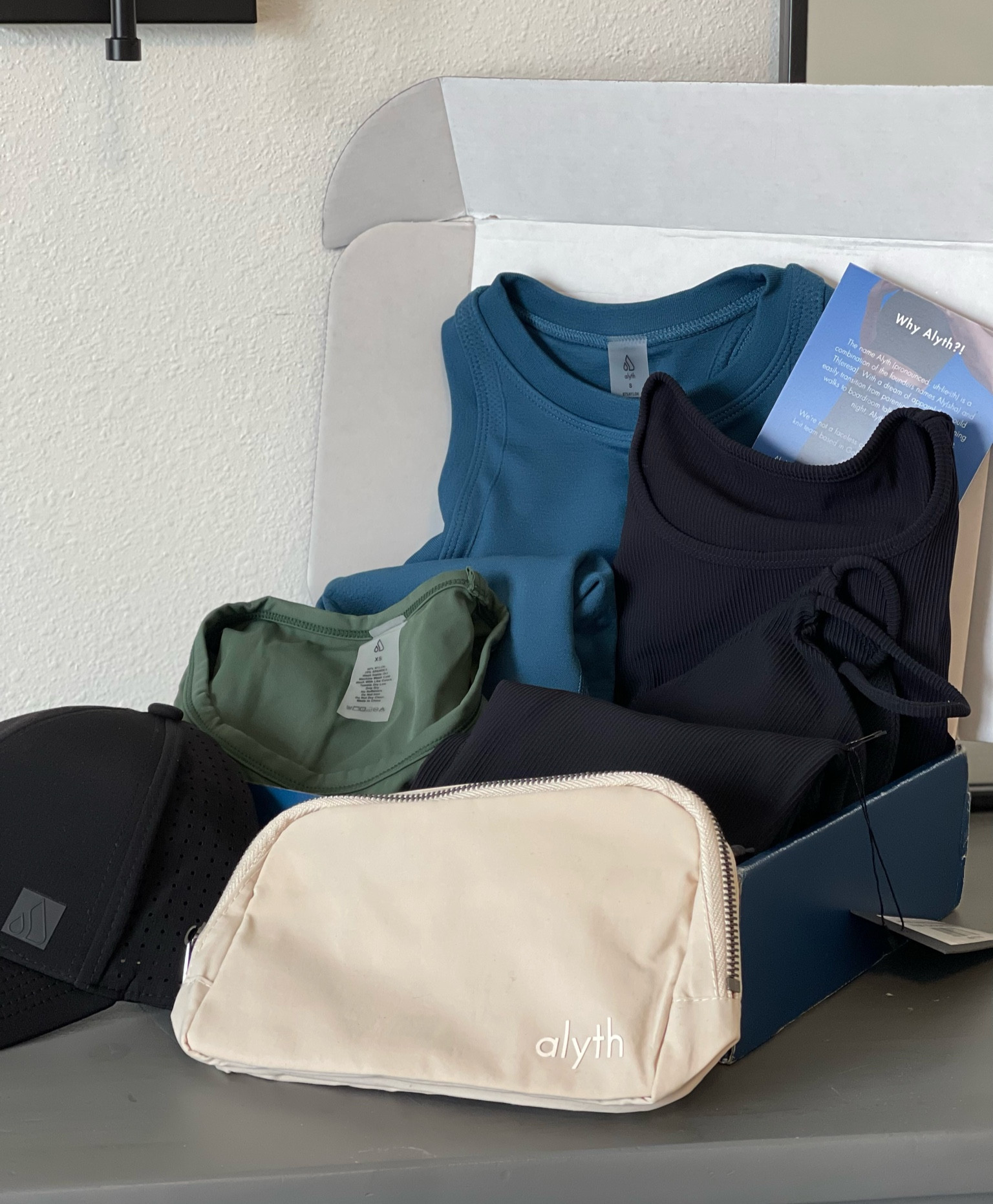 Sneak peek of this Box that have just arrived! 😍 

#LTKfitness #LTKfindsunder100