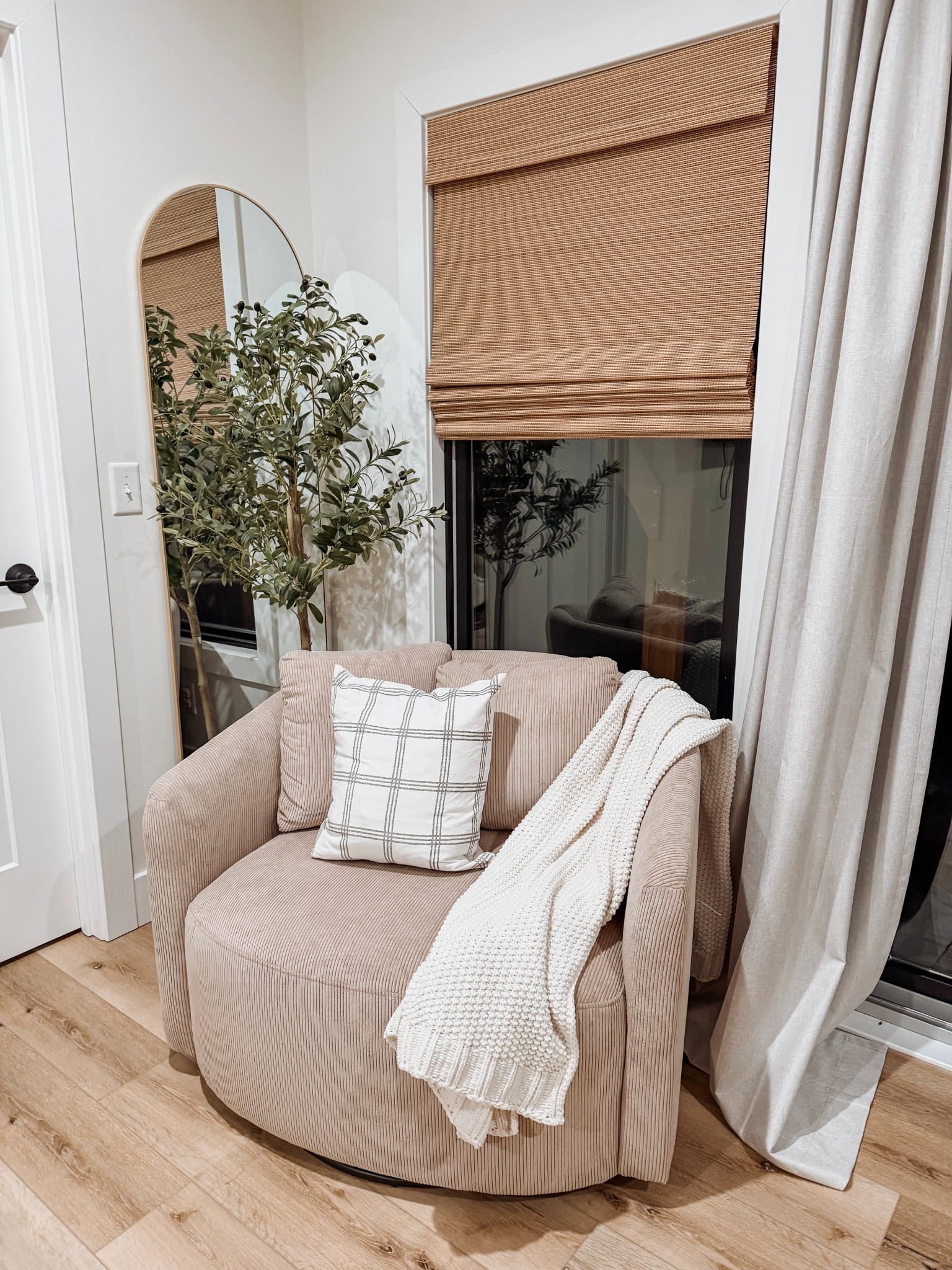 Master bedroom lounge chair 

#LTKHome #LTKFindsUnder50 #LTKmorningroutine