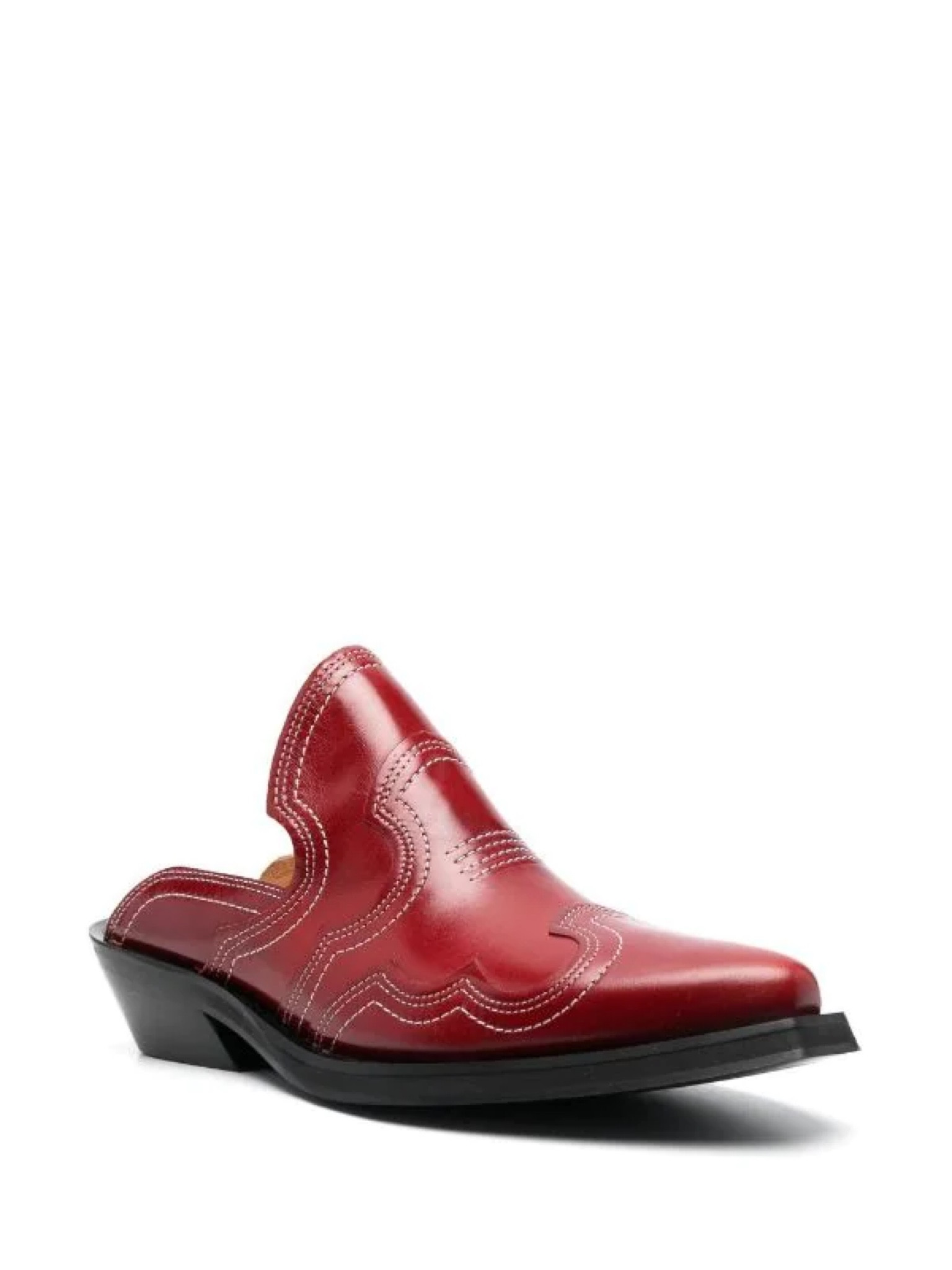 🔥 loafer meets cowboy? sign me the f up.

#LTKshoecrush #LTKFind #LTKtravel