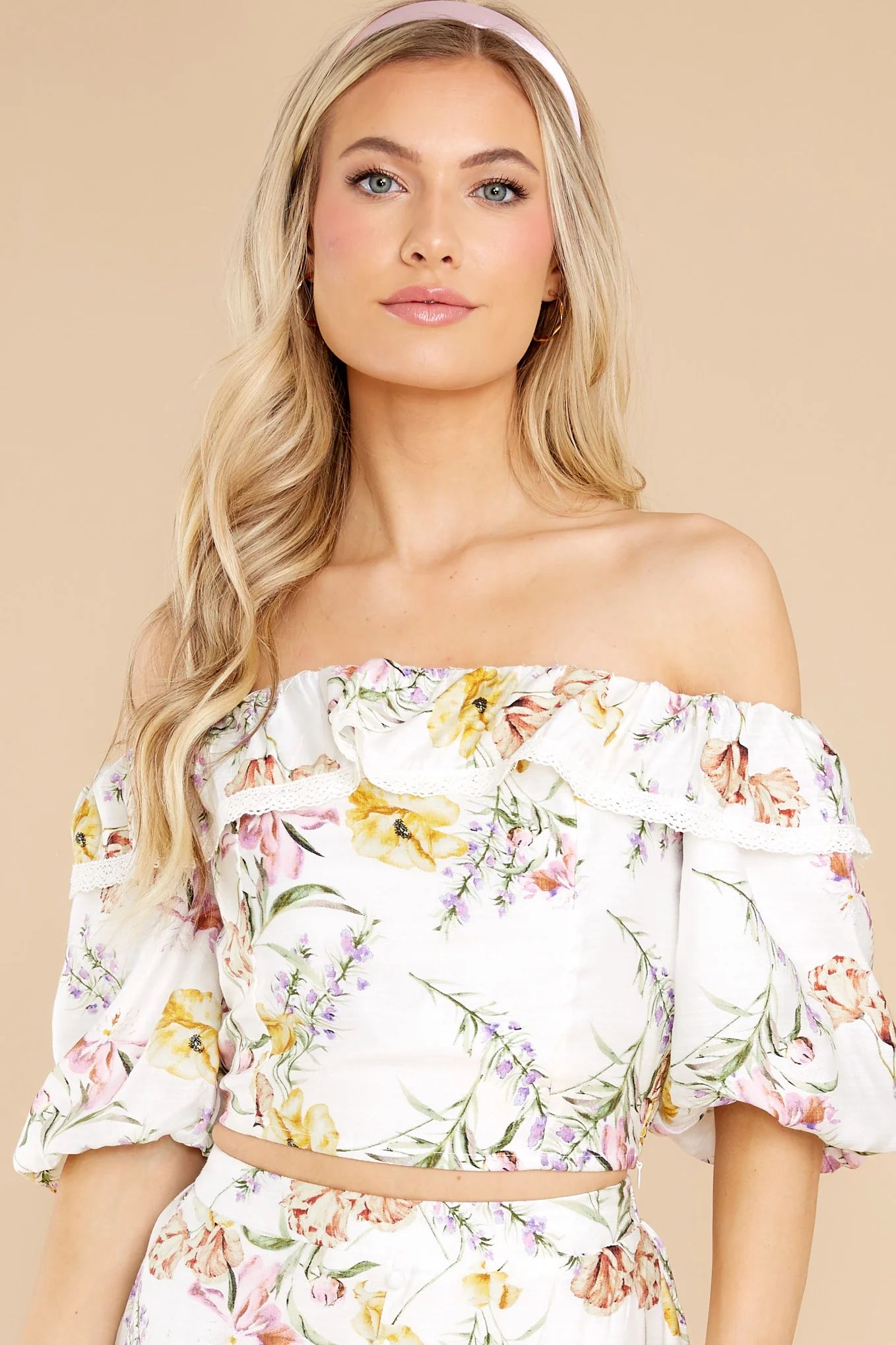 Budding Potential White Floral Top | Red Dress 