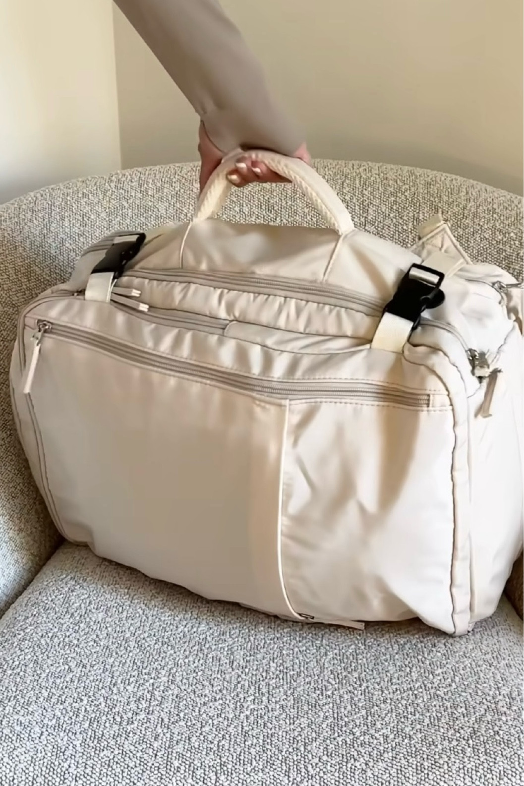 Amazon finds! Click below to shop Amazon! Follow me @interiordesignerella for more Amazon fashion!!! So glad you’re here! Xo!!! ❤️ 👯‍♀️🤗✨

#LTKfindsunder100 #LTKfindsunder50 #LTKstyletip