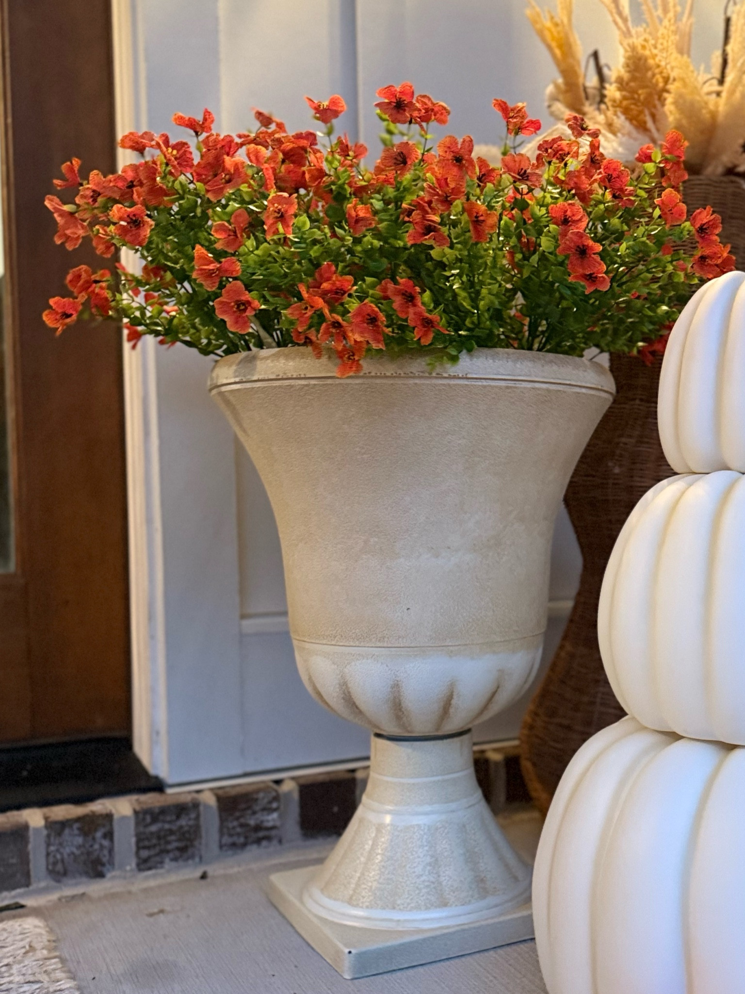 Perfect game mums for fall!

#LTKHalloween #LTKHome #LTKSeasonal