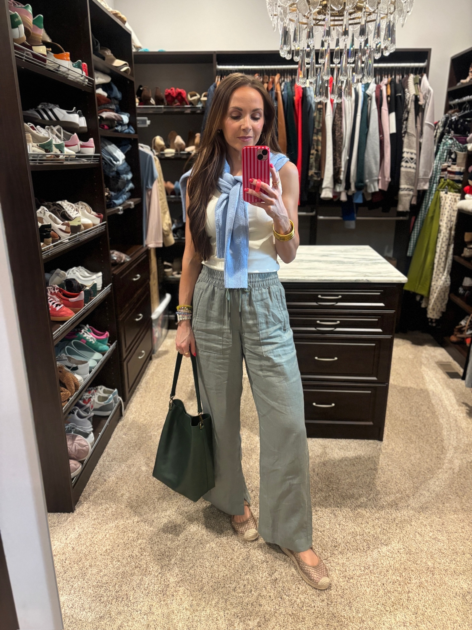 Friday OOTD
My top is under $16 and pants are 20% off! 

#LTKootd #LTKgrwm