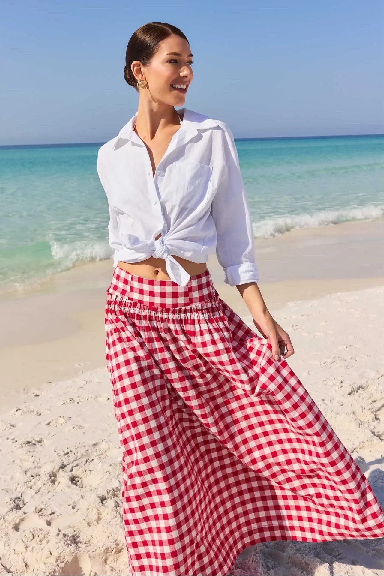 Allie Red Gingham Maxi Skirt

I love this paired with a white tank and chunky beaded necklace for summer! 😍

#LTKTravel #LTKootd