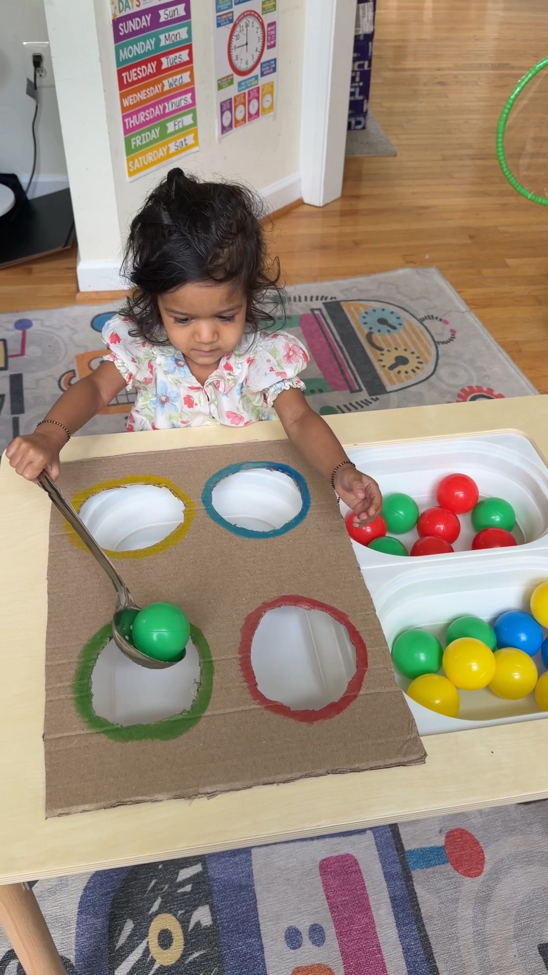 Day 11/20 Toddler activities 
Color matching with balls 
Linked our foldable sensory table , balls and the bins we used for sensory play before investing in the table

#LTKKids #LTKBaby