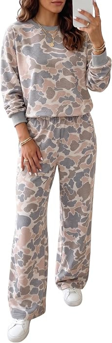 Womens Camo 2 Piece Lounge Sets Casual Long Sleeve Top Loose 2pcs Pants Set | Amazon (US)