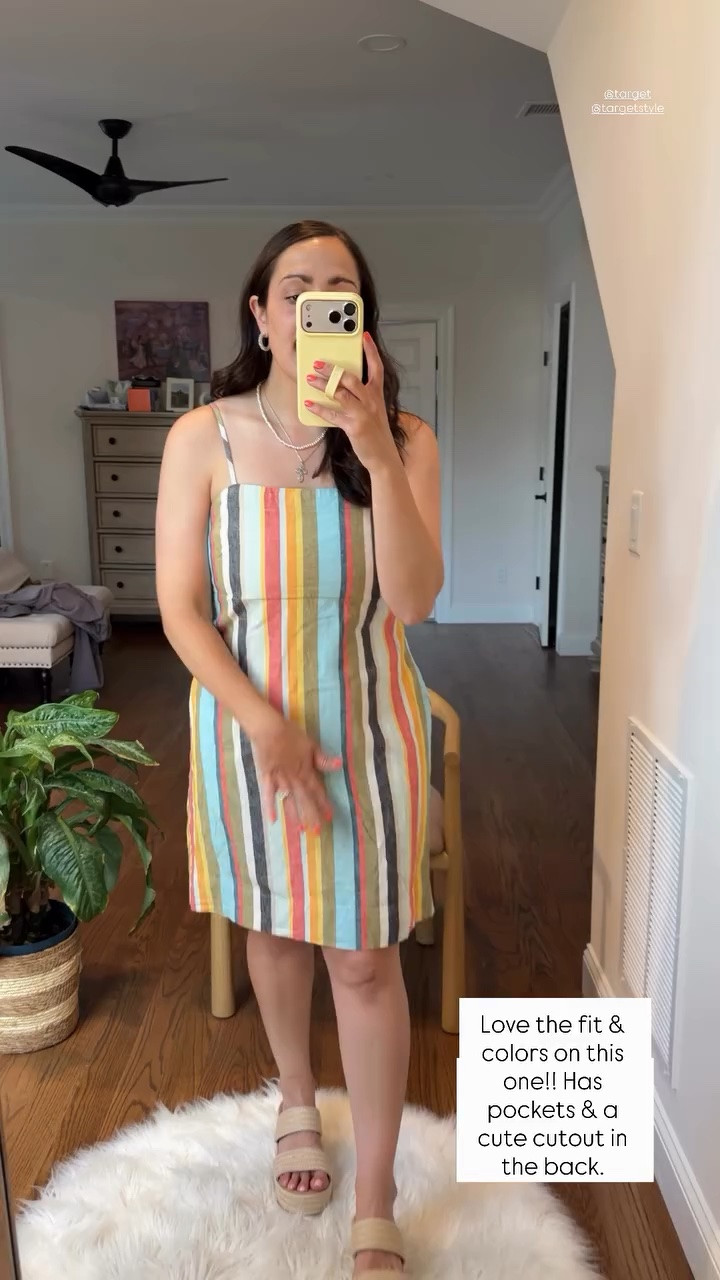 Love the fit & colors on this one!! Has pockets & a cute cutout in the back. @target @targetstyle