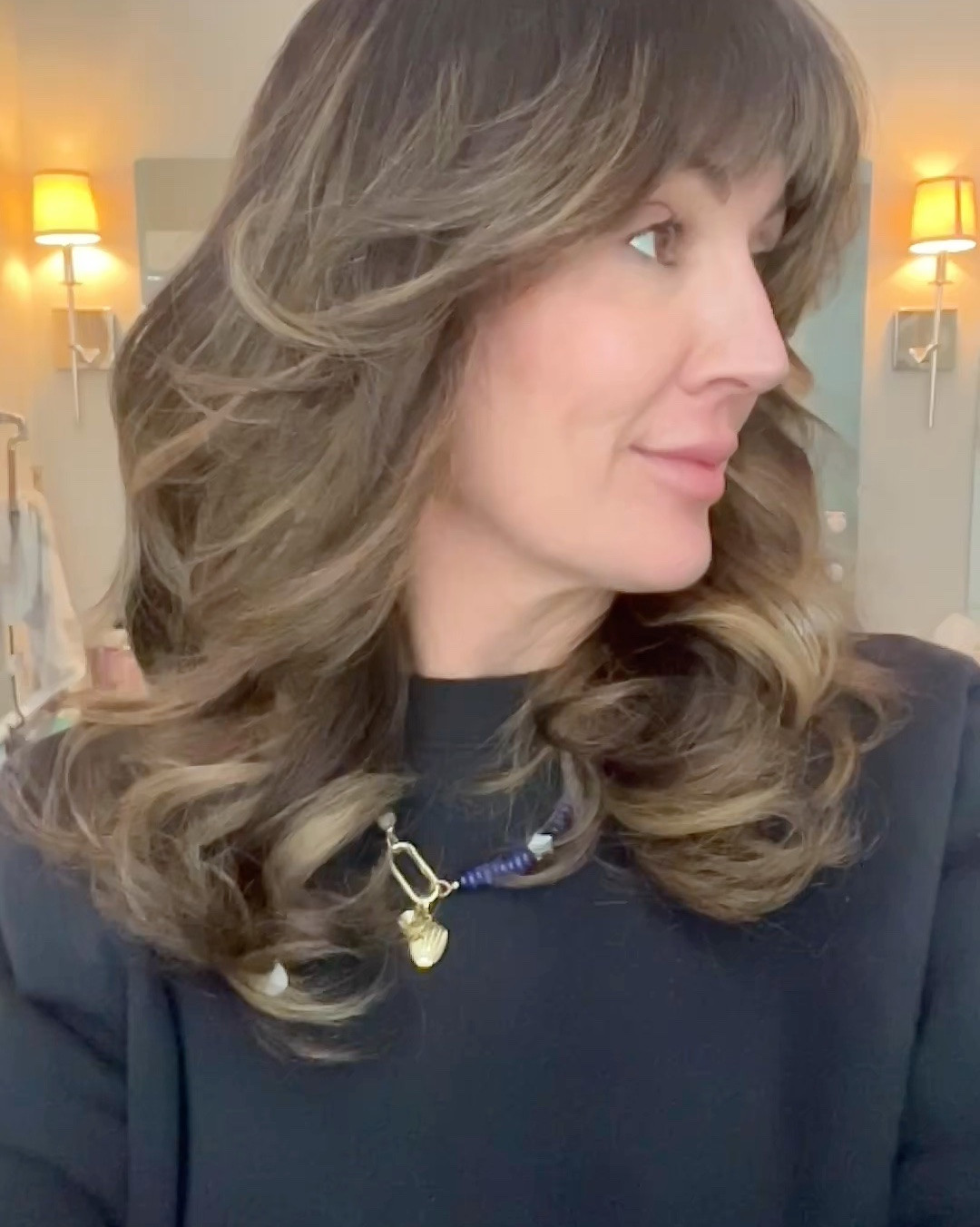 Don’t want to pay $600+ for a Dyson air wrap? 🙅🏻‍♀️ Then buy this Amazon wand dupe! I even move the hair dryer attachment. Swipe 👉🏼to see it in action 

#LTKmomlife #LTKgrwm #LTKBeauty