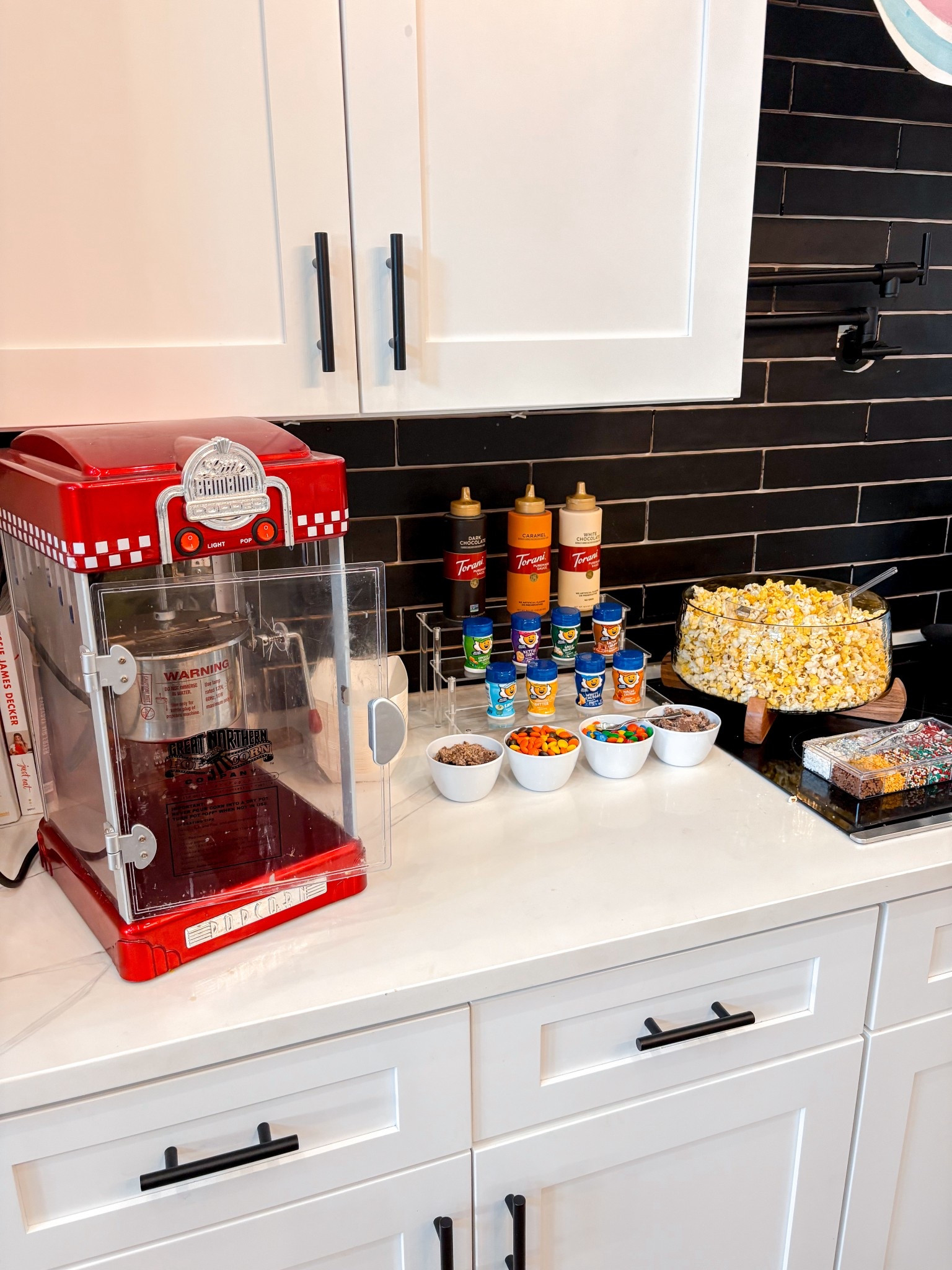 The ultimate popcorn bar! #popcornbar #party #partyfood #disney #disneyparty #partysnacks #popcorn #kidsparty #food #snacks #hosting #amazon #amazonhosting #hostingessentials 

#LTKHoliday #LTKKids #LTKfoodie