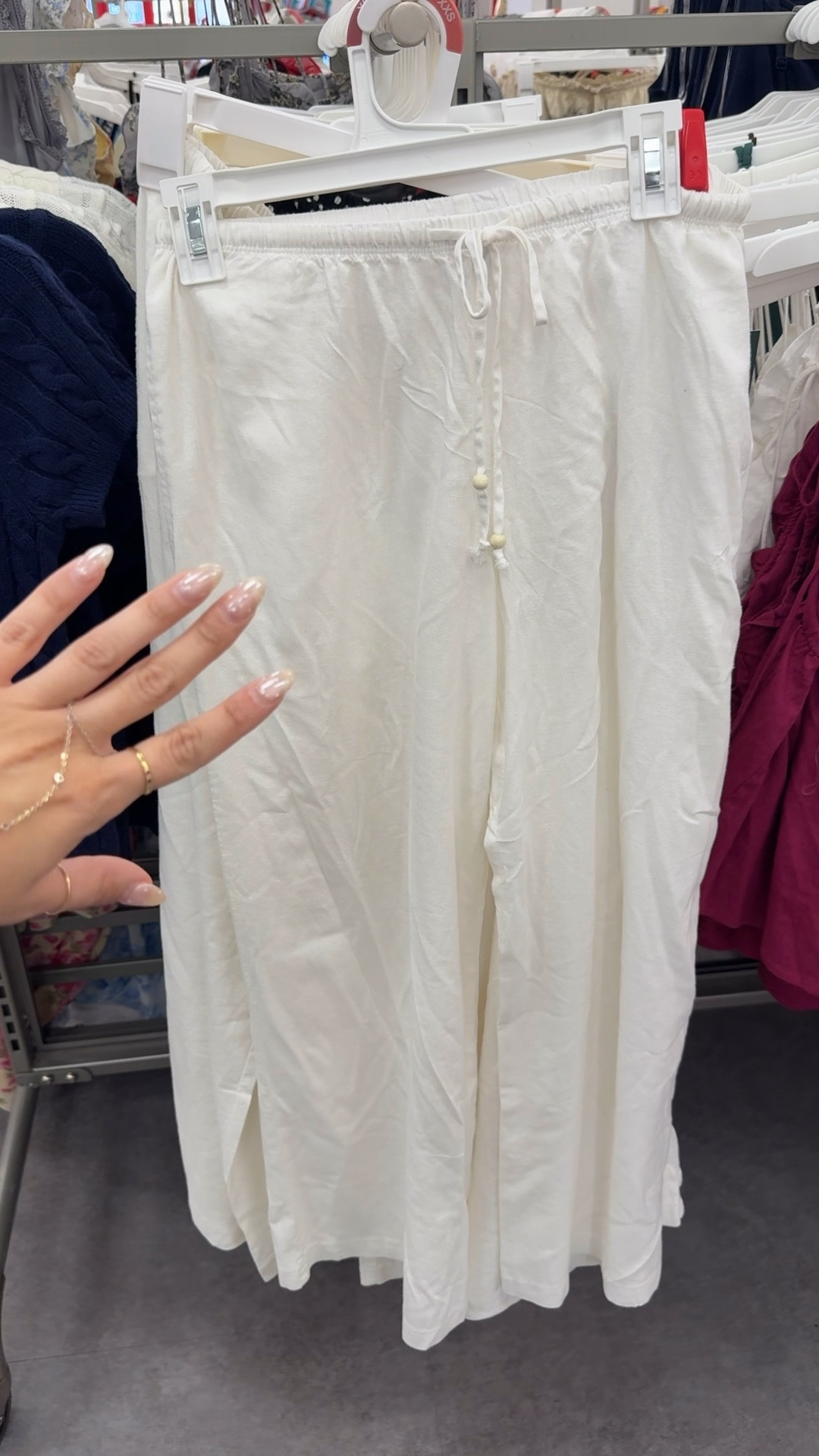 The cutest linen pants for summer! Come in so many colors🌸🫶🏽



#LTKMidsize #LTKSeasonal