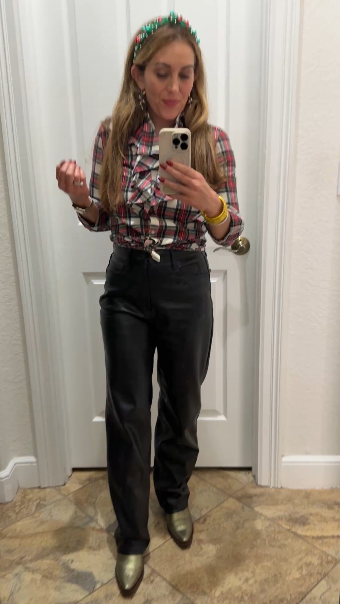 Cute holiday look! Had a PTA dinner so I wanted something cute, professional and stylish! 🎄😘 

#LTKHoliday #LTKmomlife #LTKootd