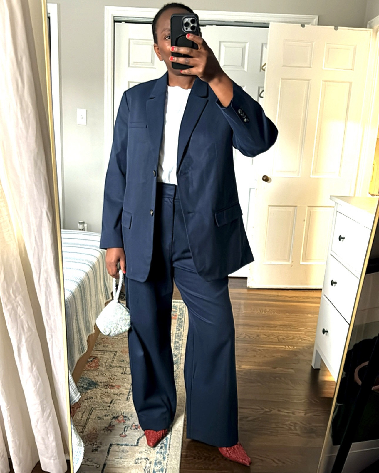 Ever wonder what to wear to an interview? This navy blue suit from Everlane would be perfect. The pantys fit TTS and the blazer I went up one size. 

#LTKMidsize #LTKWorkwear #LTKOver40