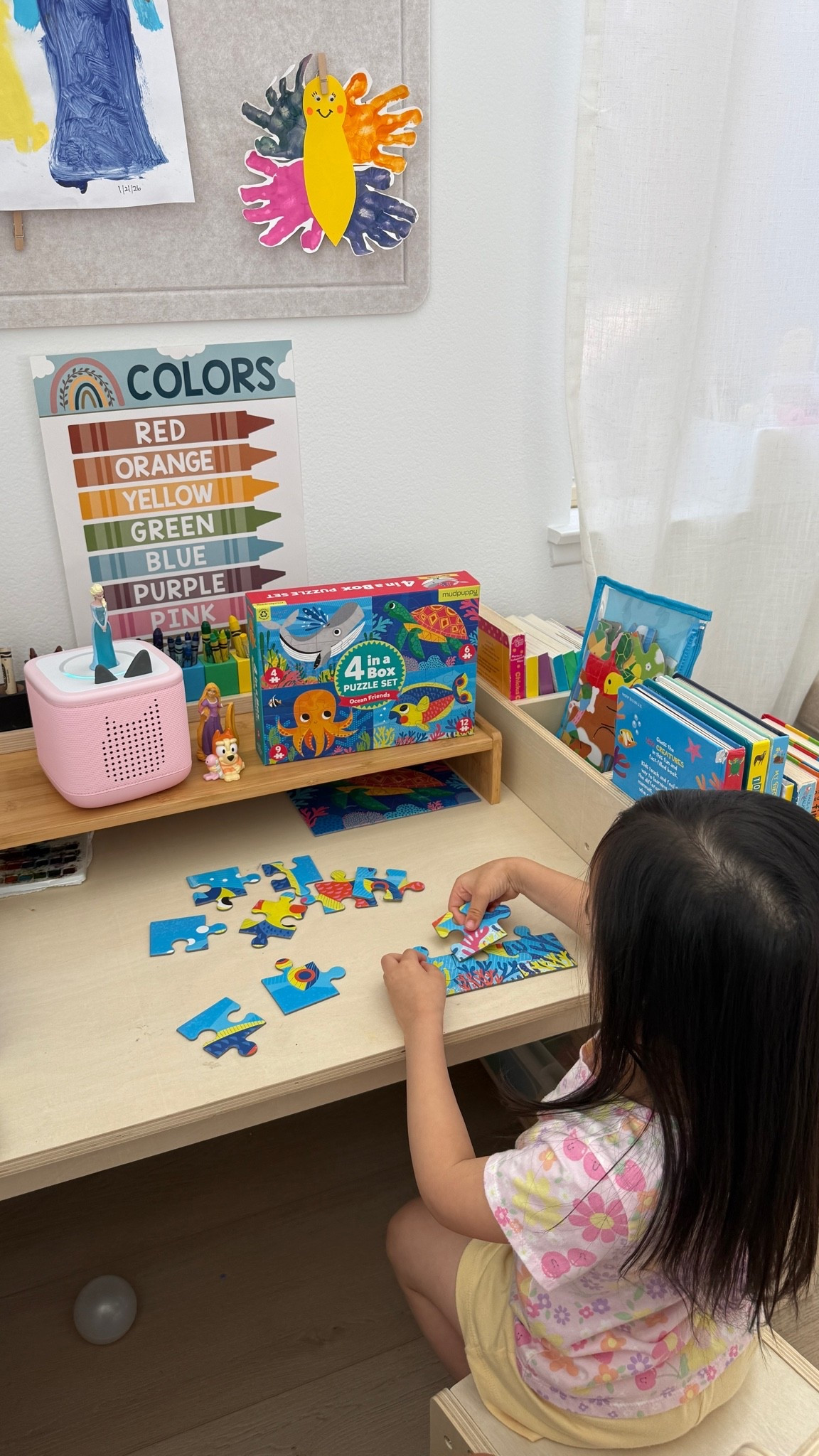 puzzle box with 4 different puzzles! #puzzles #toddlertoys #toys #toddlerfinds

#LTKHome #LTKmomlife #LTKKids