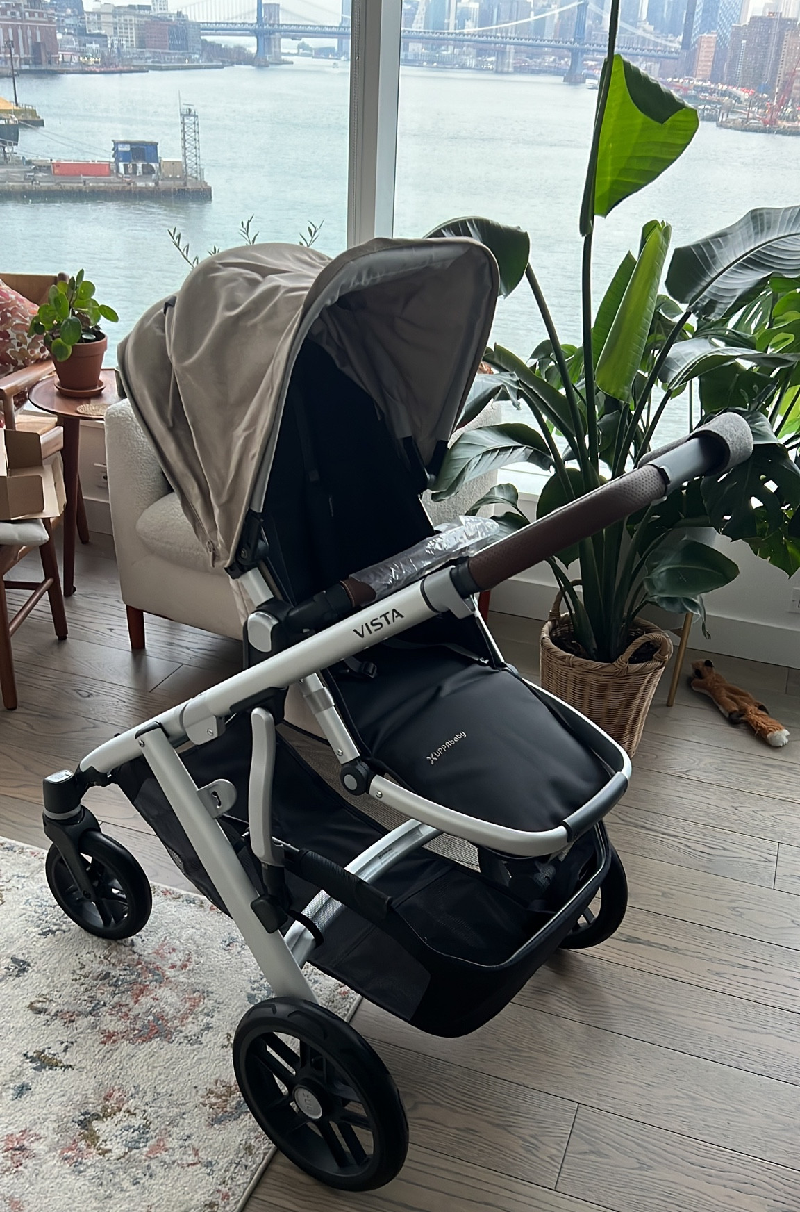 So excited about our baby’s stroller 🤎 #Uppababy #uppabbabyvista #babystroller #babylist #babypram #babyshower #babyproducts #firsttimemom

#LTKFind #LTKkids #LTKbaby
