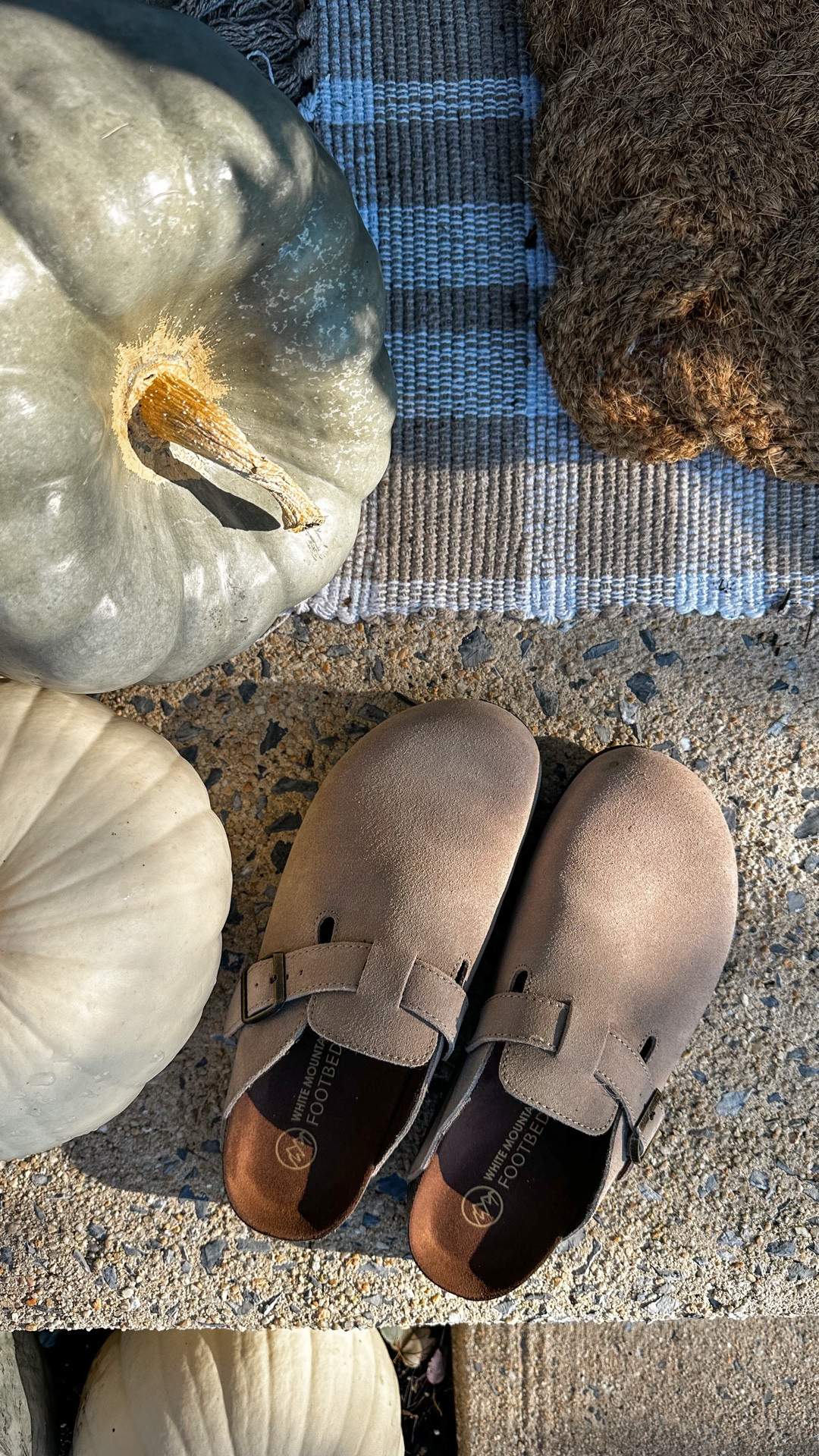 Clogs for Autumn 🍂🤎☕️🐿️🍄‍🟫



#LTKStyleTip #LTKShoeCrush #LTKGiftGuide