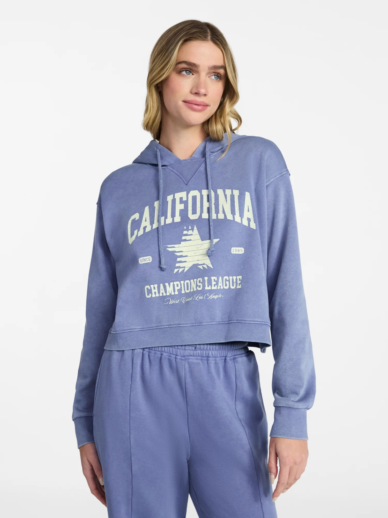 No Boundaries Mineral Wash Graphic Hoodie Sweatshirt, Women's XXS-XXL | Walmart (US)