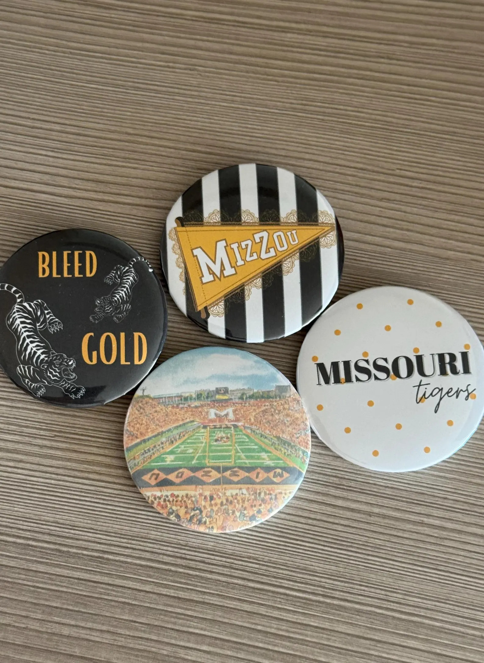 MIZZOU GAMEDAY BUTTONS | Etsy (Global)