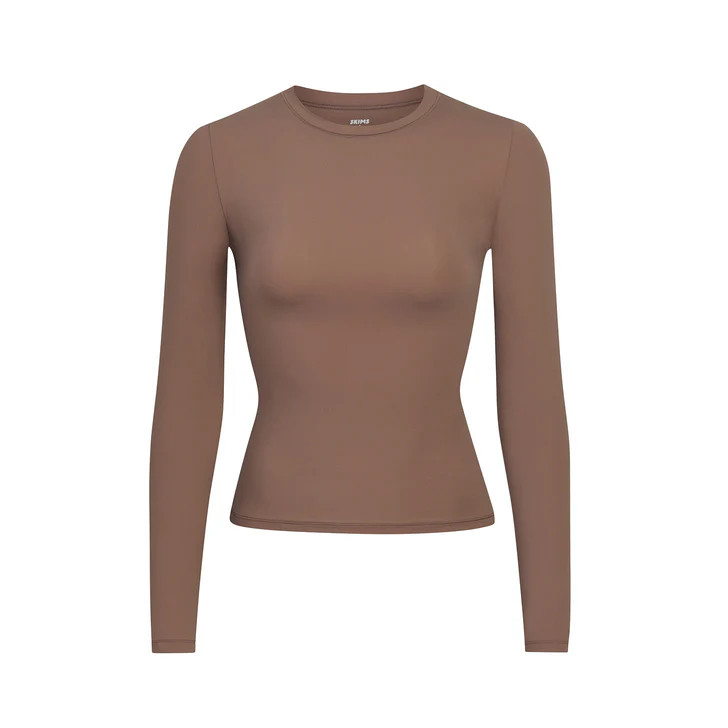 FITS EVERYBODY LONG SLEEVE T-SHIRT | SKIMS (US)