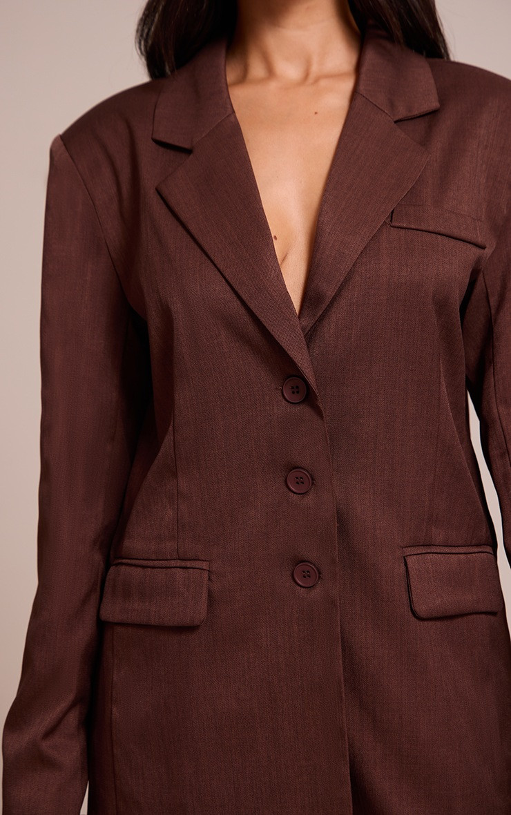 Petite Deep Chocolate Oversized Blazer | PrettyLittleThing US