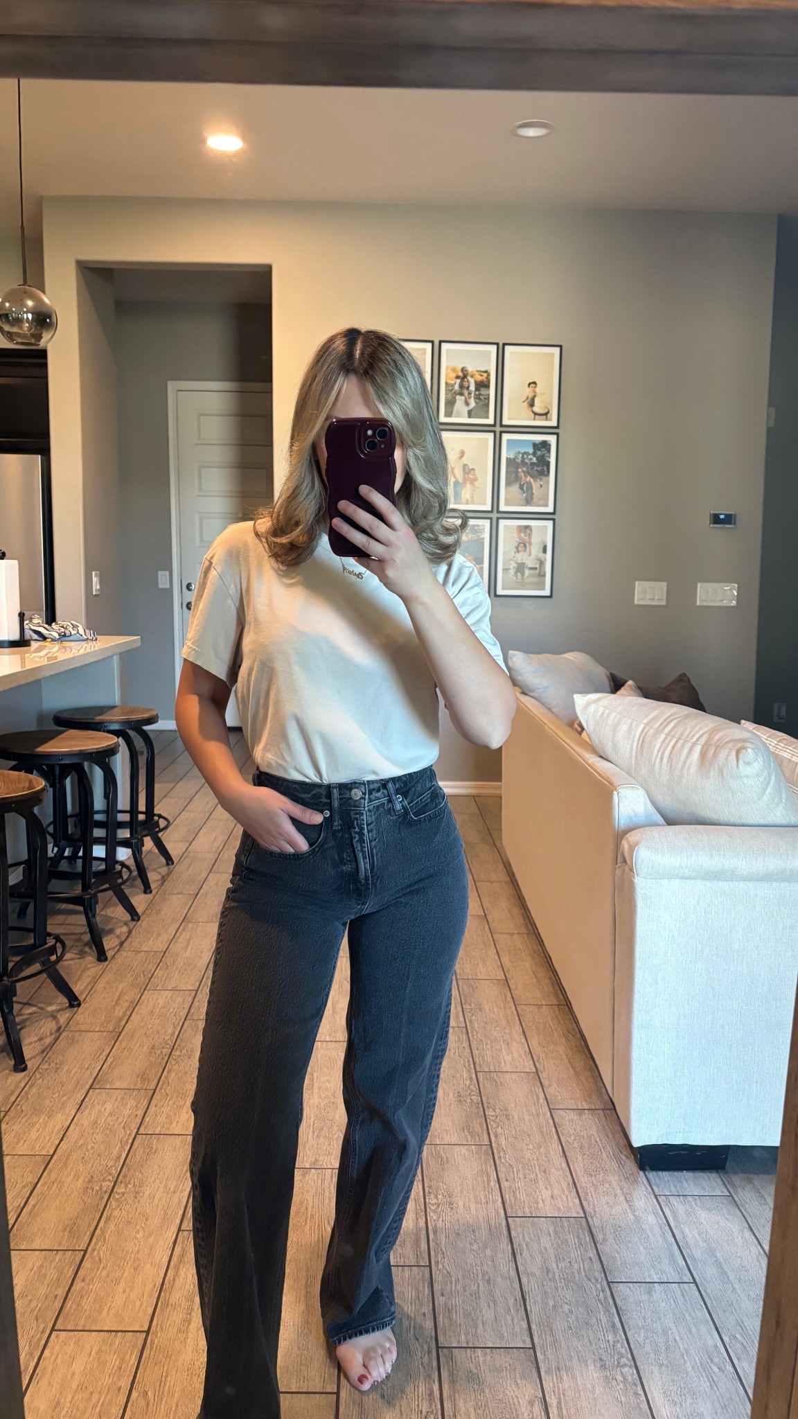 Tee M & jeans 0 

#LTKSaleAlert #LTKStyleTip #LTKFindsUnder50