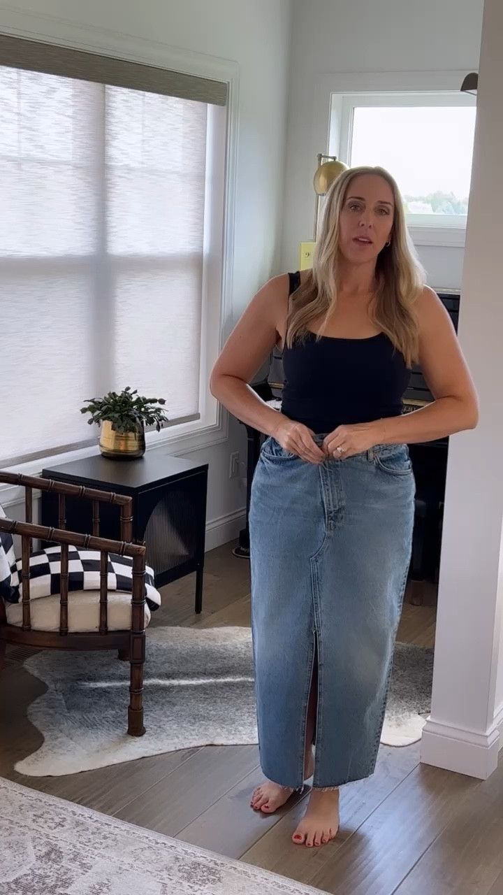 Faux Leather cropped shirt

Faux leather button down cropped shirt by Good American - wearing a medium. 

Reformation long denim skirt 

Schutz tall leather boots 

#datenignt #gno #black #longskirt #denim #denimskirt #goodamerican #leather



#LTKover40 #LTKstyletip