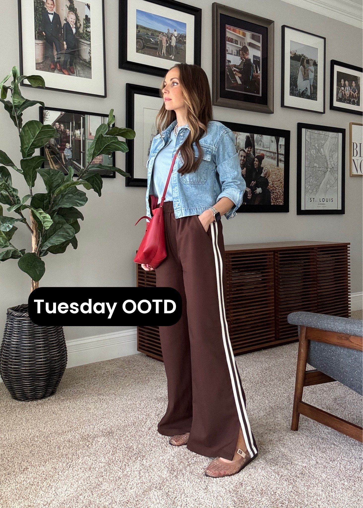 Tuesday outfit of the day - these pants run tall and big, I’m in a size small.

#LTKdayinmylife #LTKgrwm #LTKootd