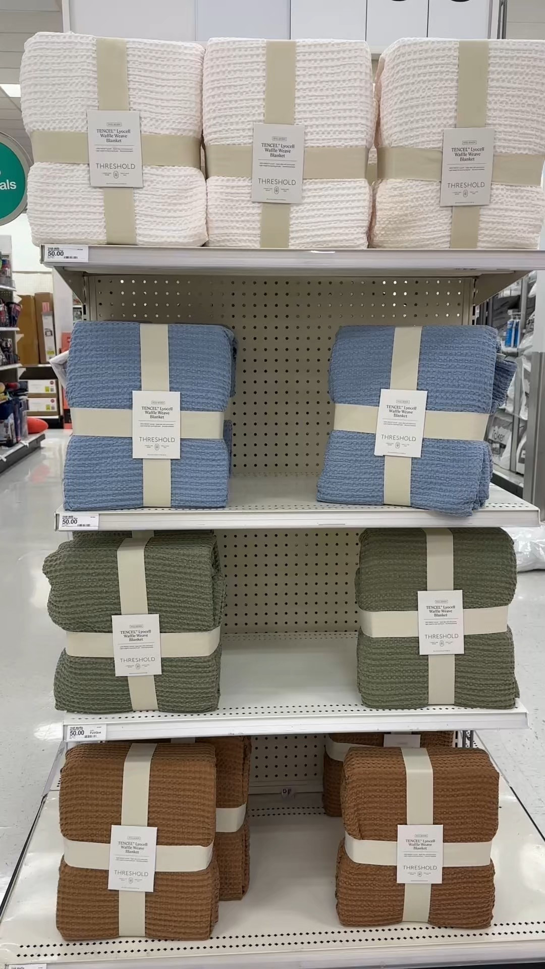 Bedding refresh, primary bedroom, throw blankets, summer bedding, bedding blankets 

#LTKFindsUnder50 #LTKHome #LTKStyleTip