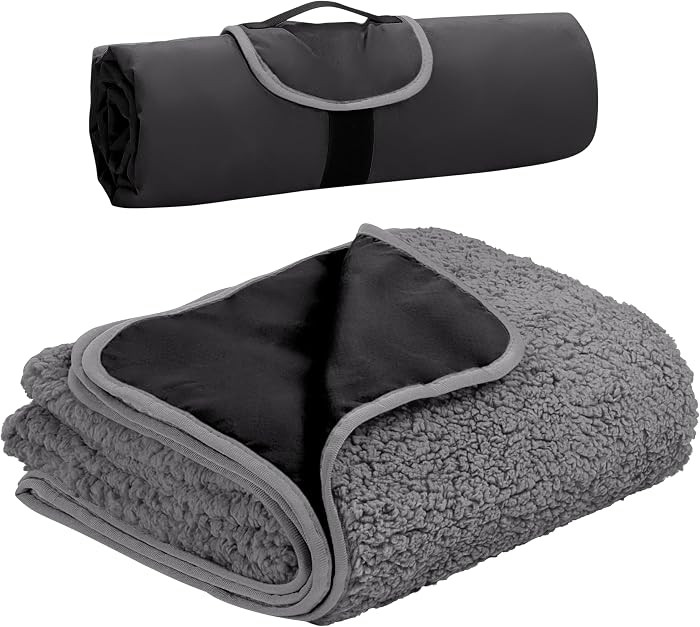 Tirrinia Waterproof Outdoor Blanket | Amazon (US)