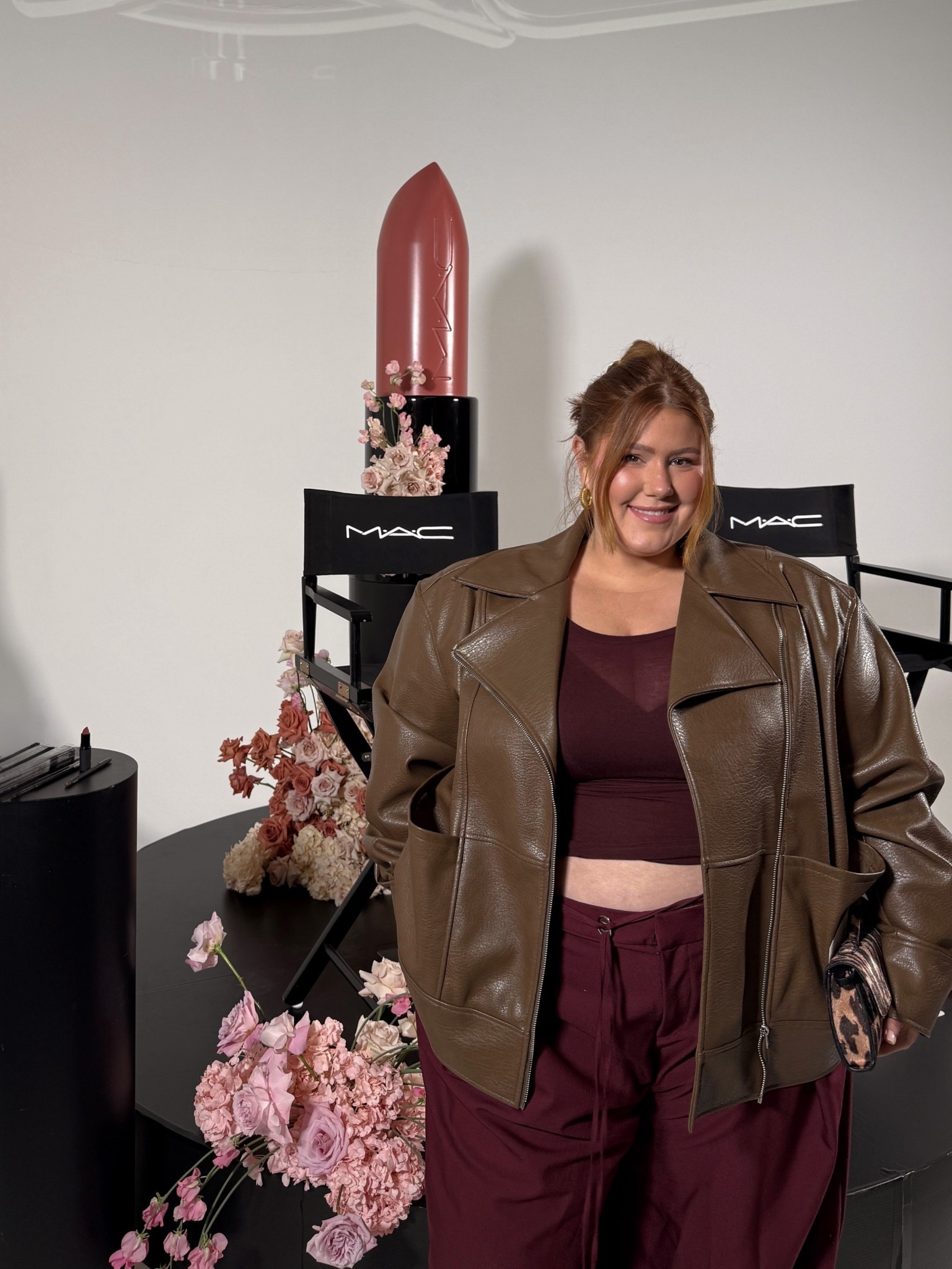 Plus size brown & burgundy outfit. Night out, date night, office (-ish?) outfit idea. 

Brown oversized leather jacket- 3X
Uniqlo Heattech long sleeve- XXL
Wide leg trousers- US26

#LTKplussize #LTKmidsize #LTKdatenight