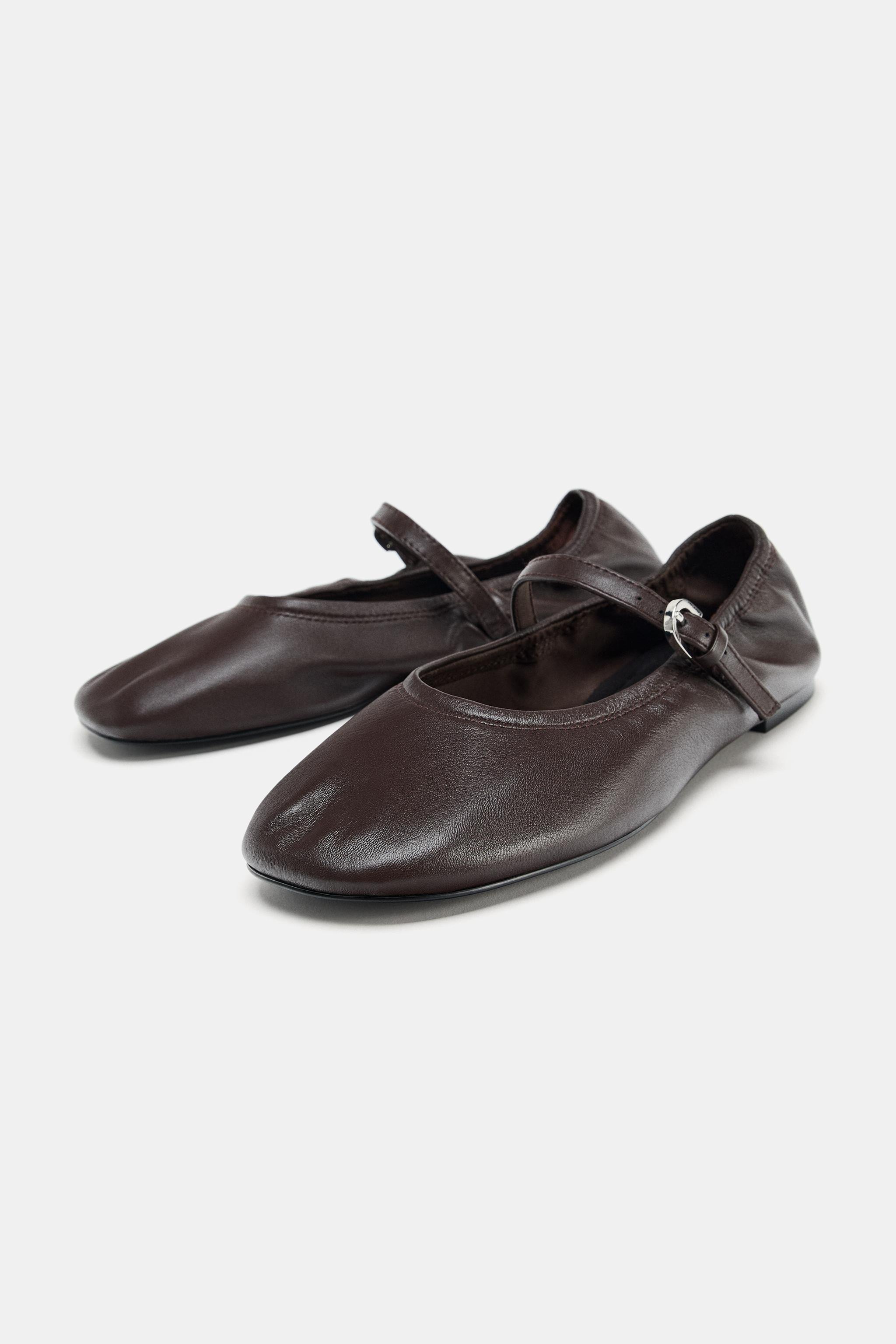 SOFT LEATHER BALLET FLATS | Zara UK