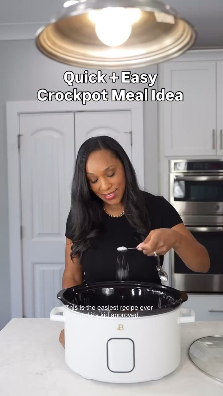 There were literally no leftovers☺️

This is an easy dinner recipe that the family will love (including kids)

(✨Save This Post✨)

Ingredients:

2-3 diced chicken breast
1/2 teaspoon salt
1/2 teaspoon black pepper
1/2 teaspoon Italian seasoning 
1/2 teaspoon red pepper flakes
1 cup sun dried tomatoes (no oil)
1 tablespoon minced garlic
1 cup white onion (diced)
1/2 cup chicken broth (low sodium)
1 cup heavy cream
1 cup orzo
1 cup chopped spinach

In the crock pot, add diced chicken breast, season with 1 teaspoon of each of the following: salt, black pepper, Italian season, red pepper flakes. 

Add in 1 cup sun dried tomatoes, 1 tablespoon minced garlic, 1 cup diced white onion, and 1/2 cup chicken broth

Cook on low for 2-3 hours

Add in 1 cup of heavy cream and 1 cup of  Orzo 

Cook on low for another 30 mins

Add in the spinach and parmesan

Enjoy!

✨Comment “Crockpot” and I’ll send you the link to this crockpot 

✨Let me know if you want more easy dinner ideas.

#familymealideas crockpotdumpmeals #dumpmeals #pickyeatermeals #crockpotrecipes #crockpotmeals #crockpotrecipes #crockpotmeal #easydinnerideas #quickdinnerideas

#LTKFindsUnder50 #LTKHome #LTKFamily