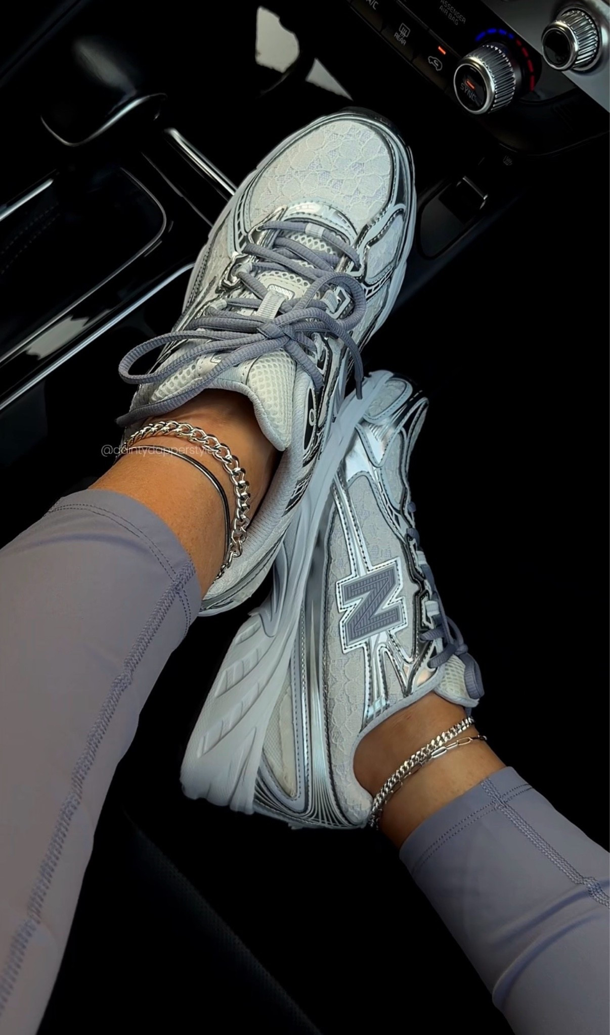 When lace meets the new balances 🔥💜

#LTKootd #LTKSaleAlert #LTKActive