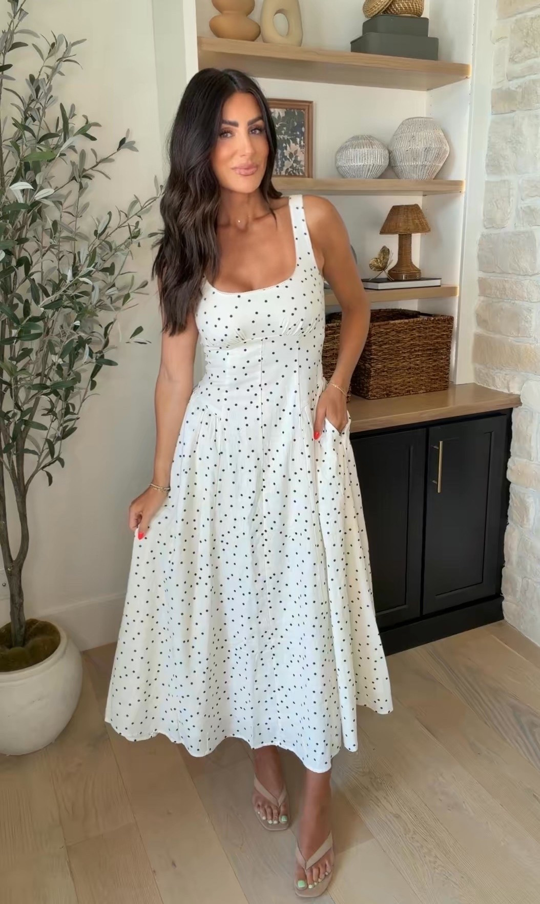 Abercrombie dress 25% off 
In a small tall

#LTKootd