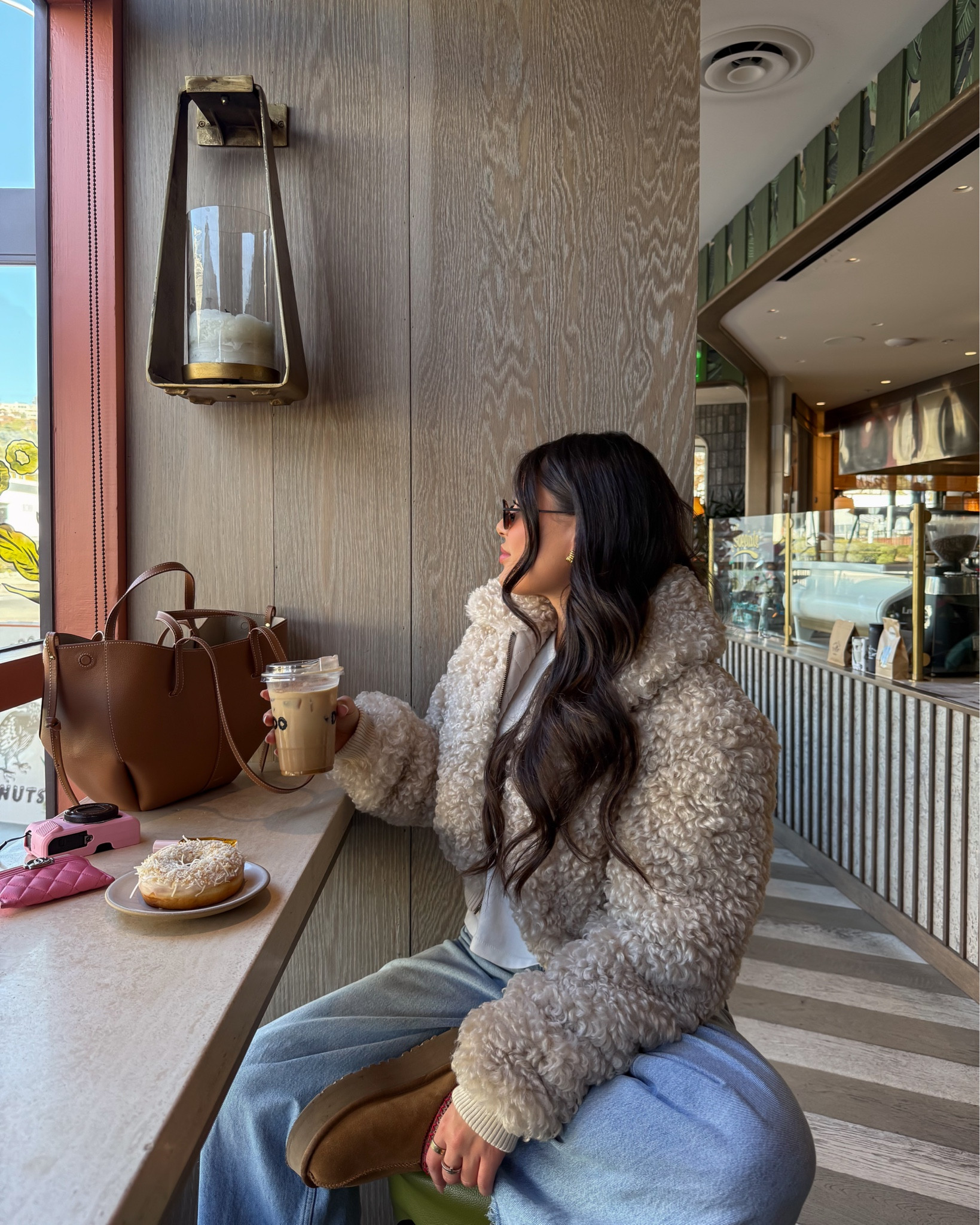 casual cozy coffee outfit inspo ✨ jeans are on sale rn!! #abercrombie #abercrombiejeans

#LTKFindsUnder50 #LTKStyleTip #LTKFindsUnder100