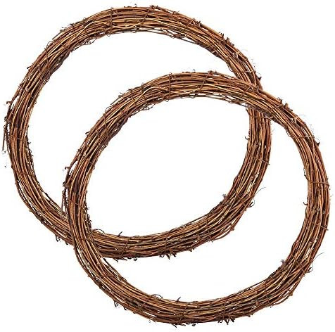 Natural Grapevine Wreath  | Amazon (US)