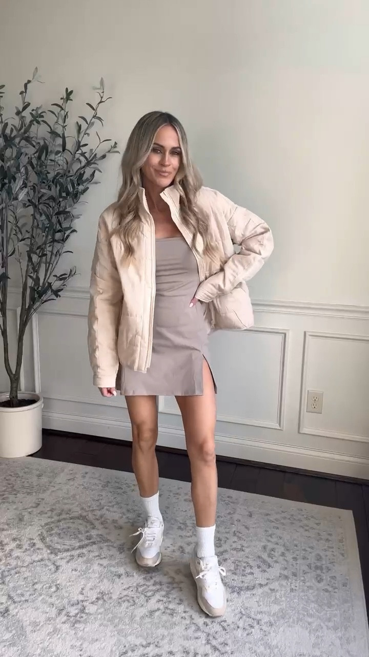 Amazon sports mom outfit! Wearing size all in athletic dress & quilted jackett


#LTKfindsunder100 #LTKstyletip #LTKover40