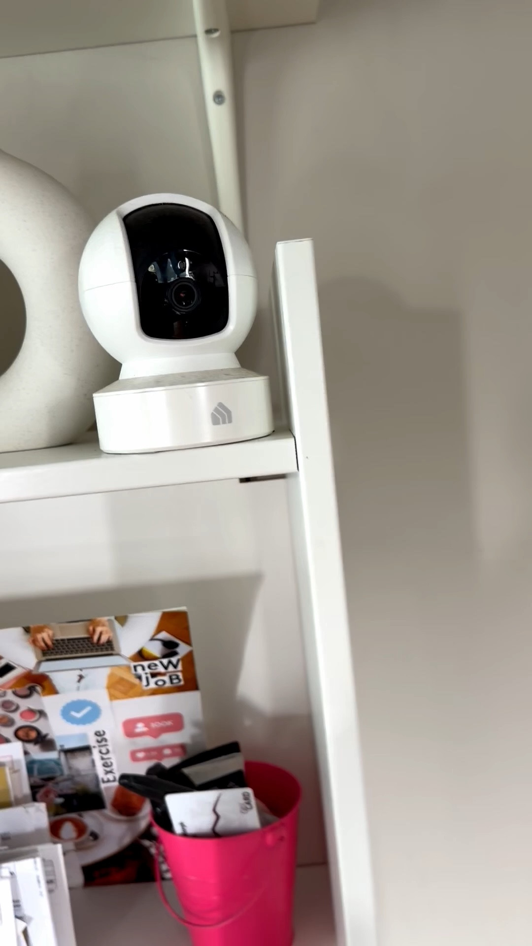 Love these indoor cameras. Perfect when I wanna check in on my cats. Also have one looking down at my car 

#LTKHome #LTKSaleAlert