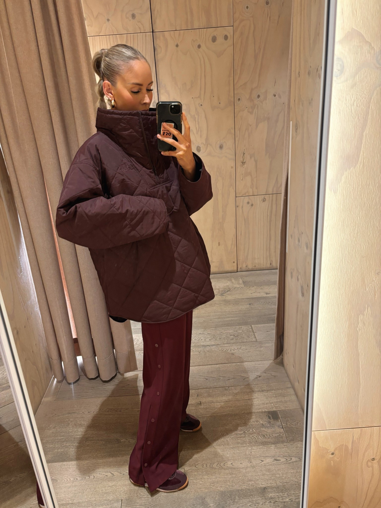 These pants are great! They come in a selection of colours, but this colour is always a fave of mine - clearly! Im wearing a size 10 and I’m a tall 8-10. 

#LTKaustralia #LTKwinter #LTKstyletip