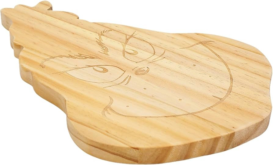The Grinch Smiling Cutting Board | Amazon (US)