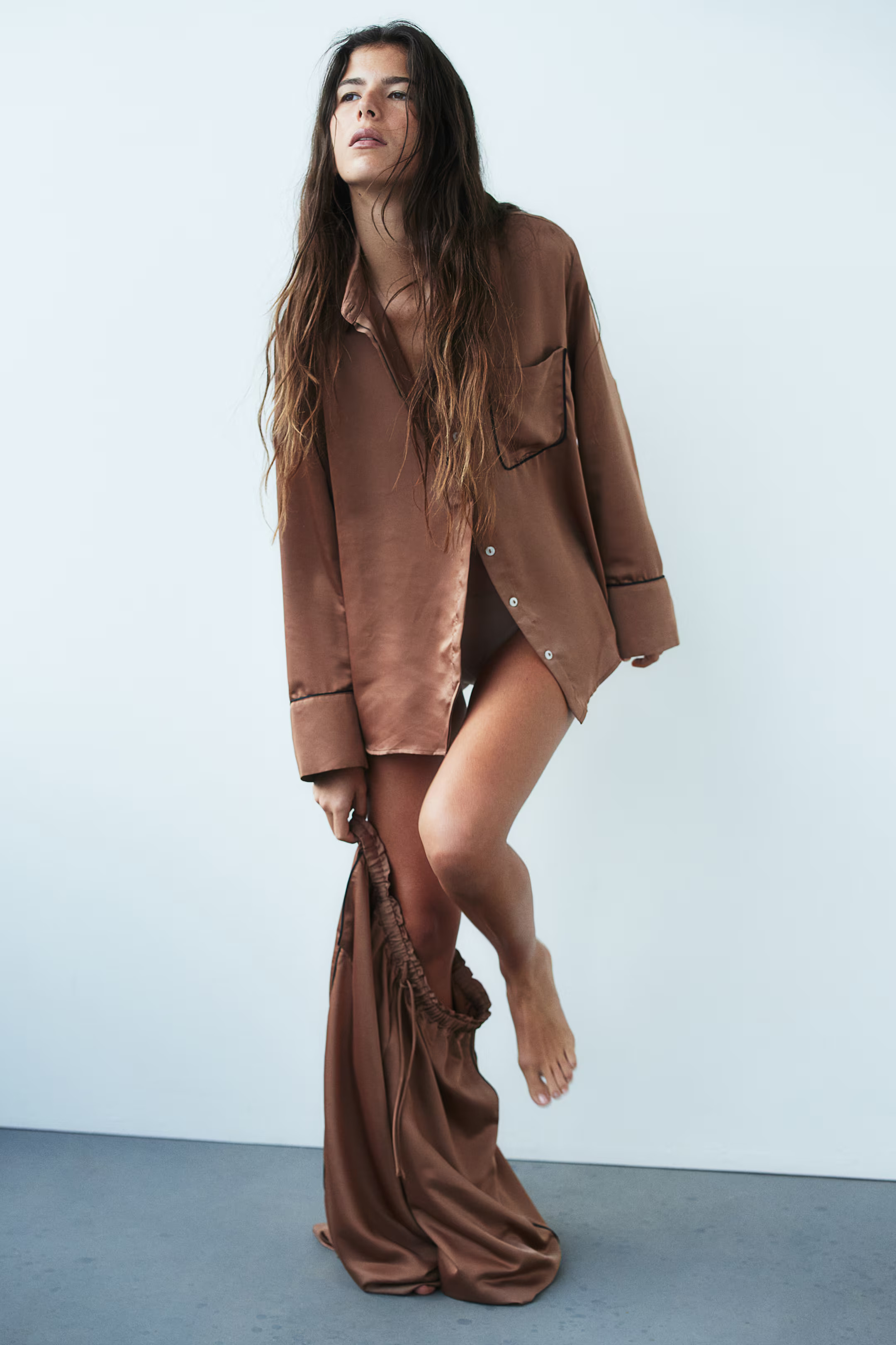 Satin pyjamas - Brown - Home All | H&M GB | H&M (UK, MY, IN, SG, PH, TW, HK)