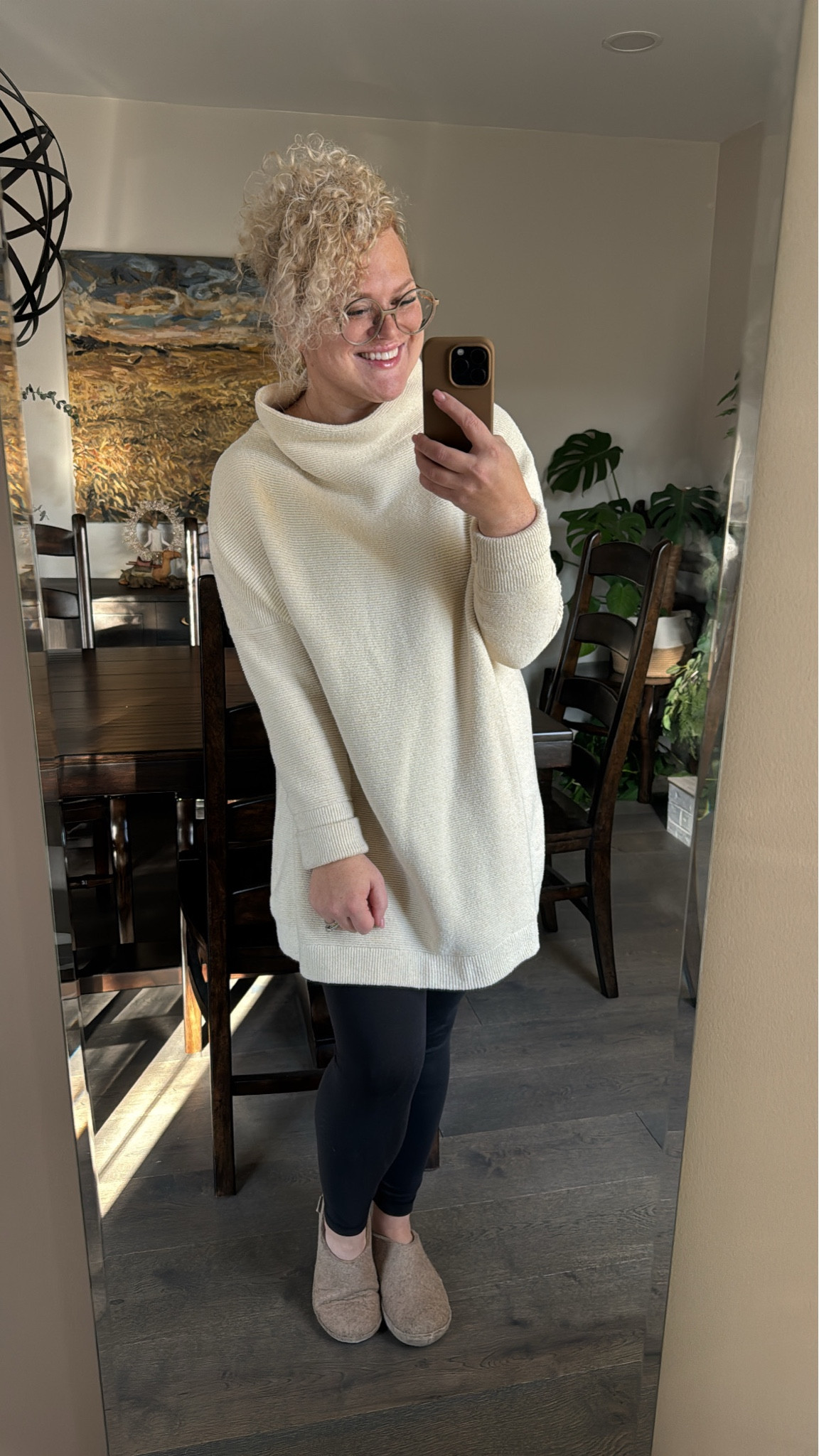The Free People Ottoman Tunic WITHOUT the giant price tag! I’m wearing a medium but would wear a small now in these. They fit EXTREMELY oversized! But they have the perfect slouch and flow nicely away from the body 